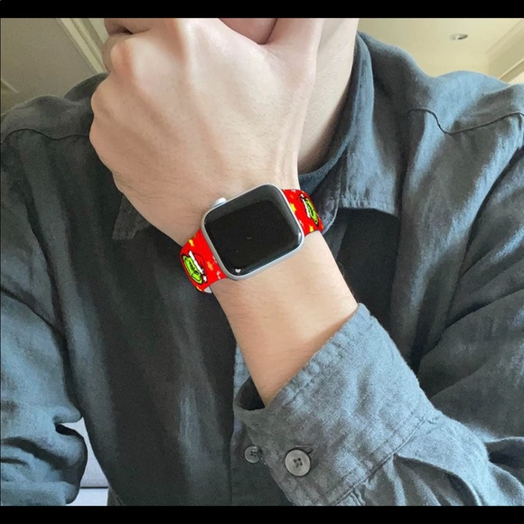 Christmas Grinch silicone adjustable Apple Watch band red green 38/40/41mm NWT - Picture 10 of 12